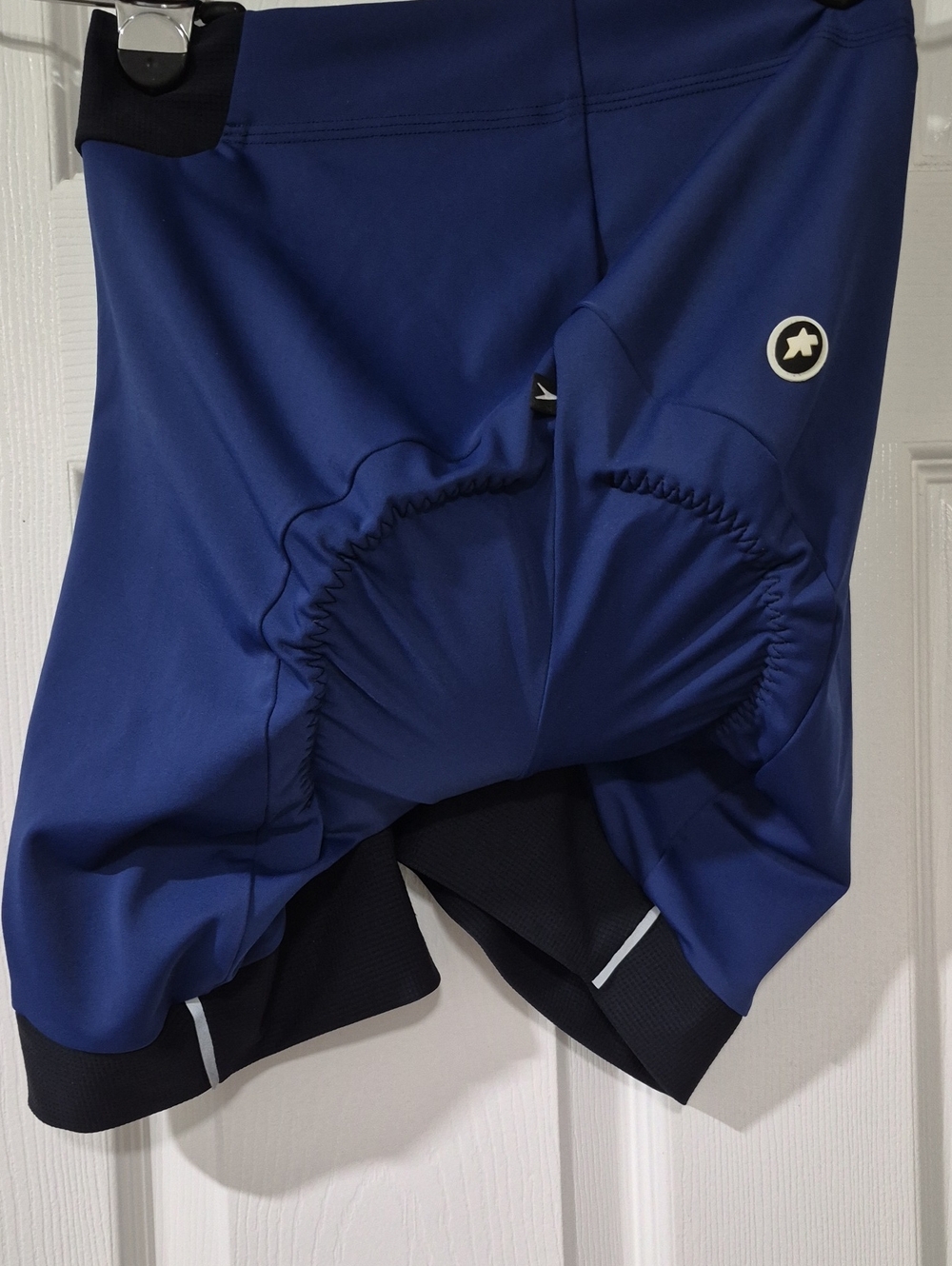 ASSOS MILLE GT Women's Blue/Black Cycling Shorts- Large - Picture 3 of 10